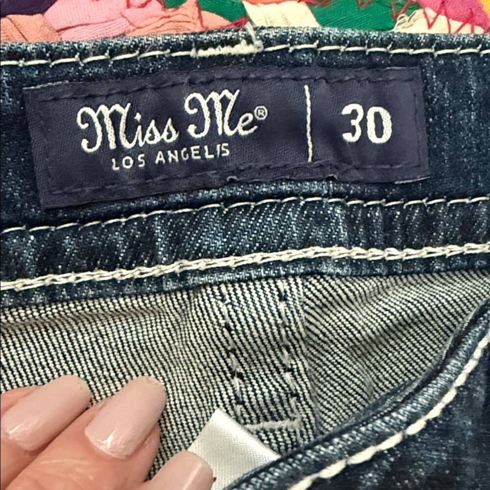 NWT Miss Me Mid Rise Wide Blue Wash Denim Jeans - Picture 3 of 6